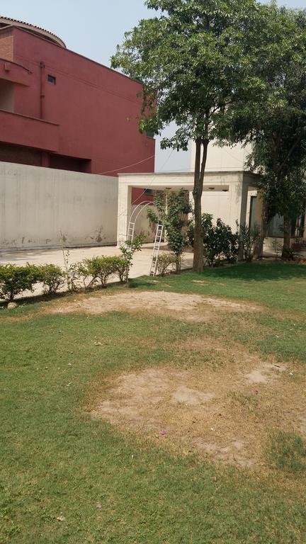 לאהור Grace View Guest House מראה חיצוני תמונה